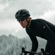 Okulary fotochromowe JULBO ULTIMATE - czarny/szary | Reactiv Cat 0-3 - L - Adventure Sports
