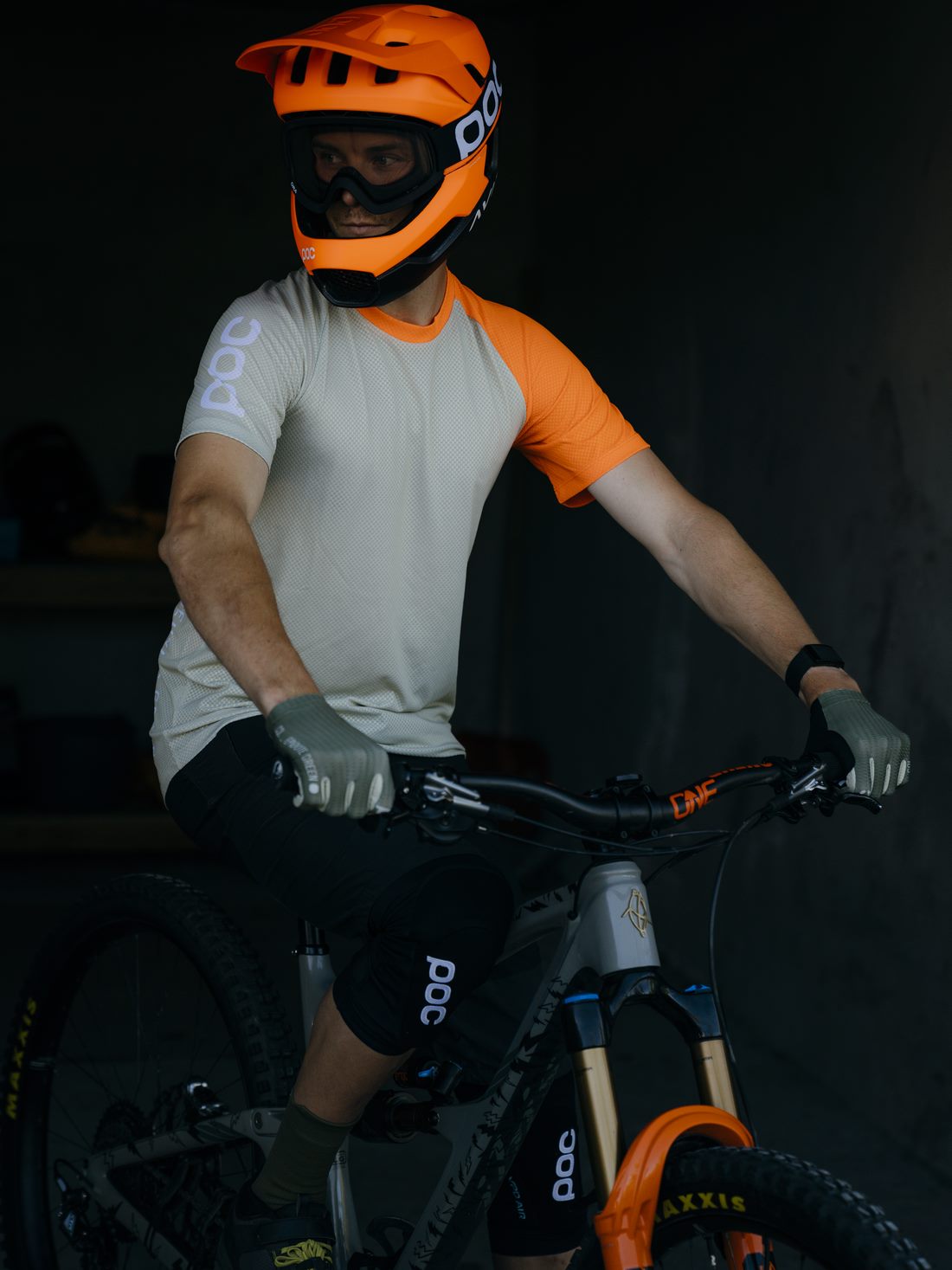 Kask rowerowy POC Otocon Race Mips pomarańczowy