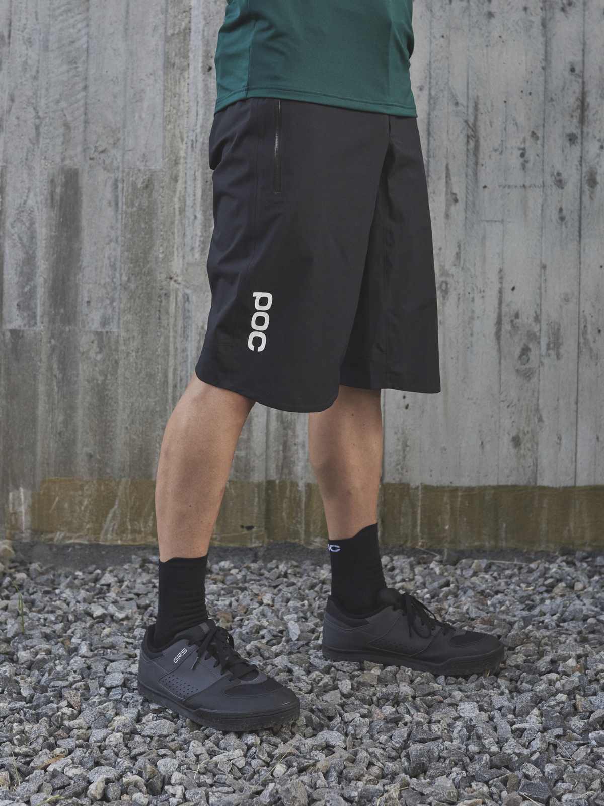 Spodenki rowerowe POC Bastion Shorts czarny - Adventure Sports