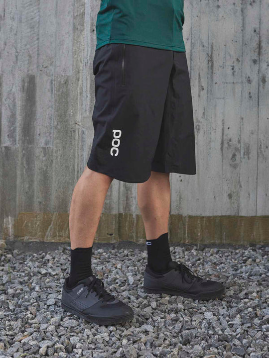 Spodenki rowerowe POC Bastion Shorts czarny - Adventure Sports
