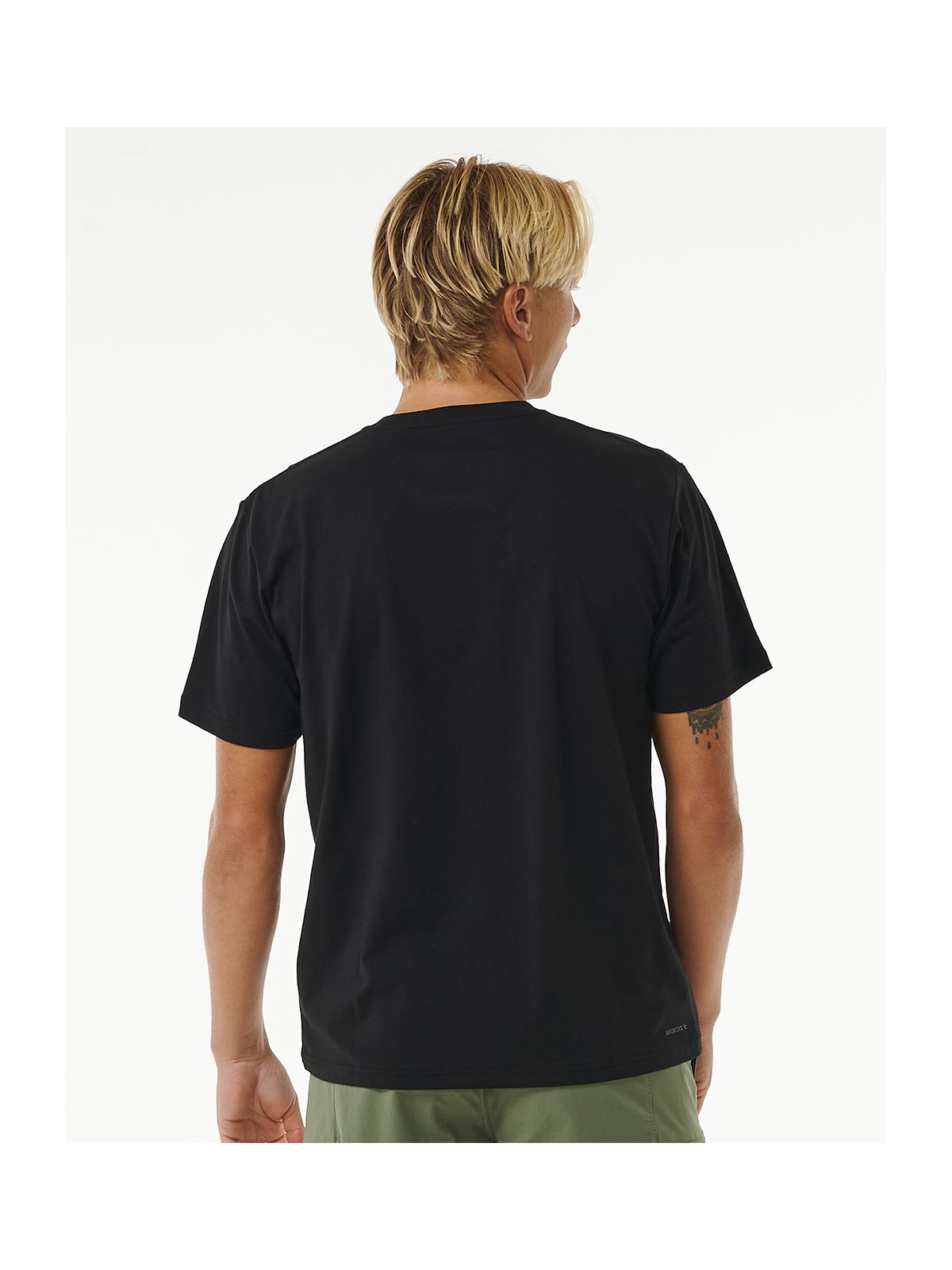 Koszulka RIP CURL Vaporcool Culture Tee czarny - Adventure Sports