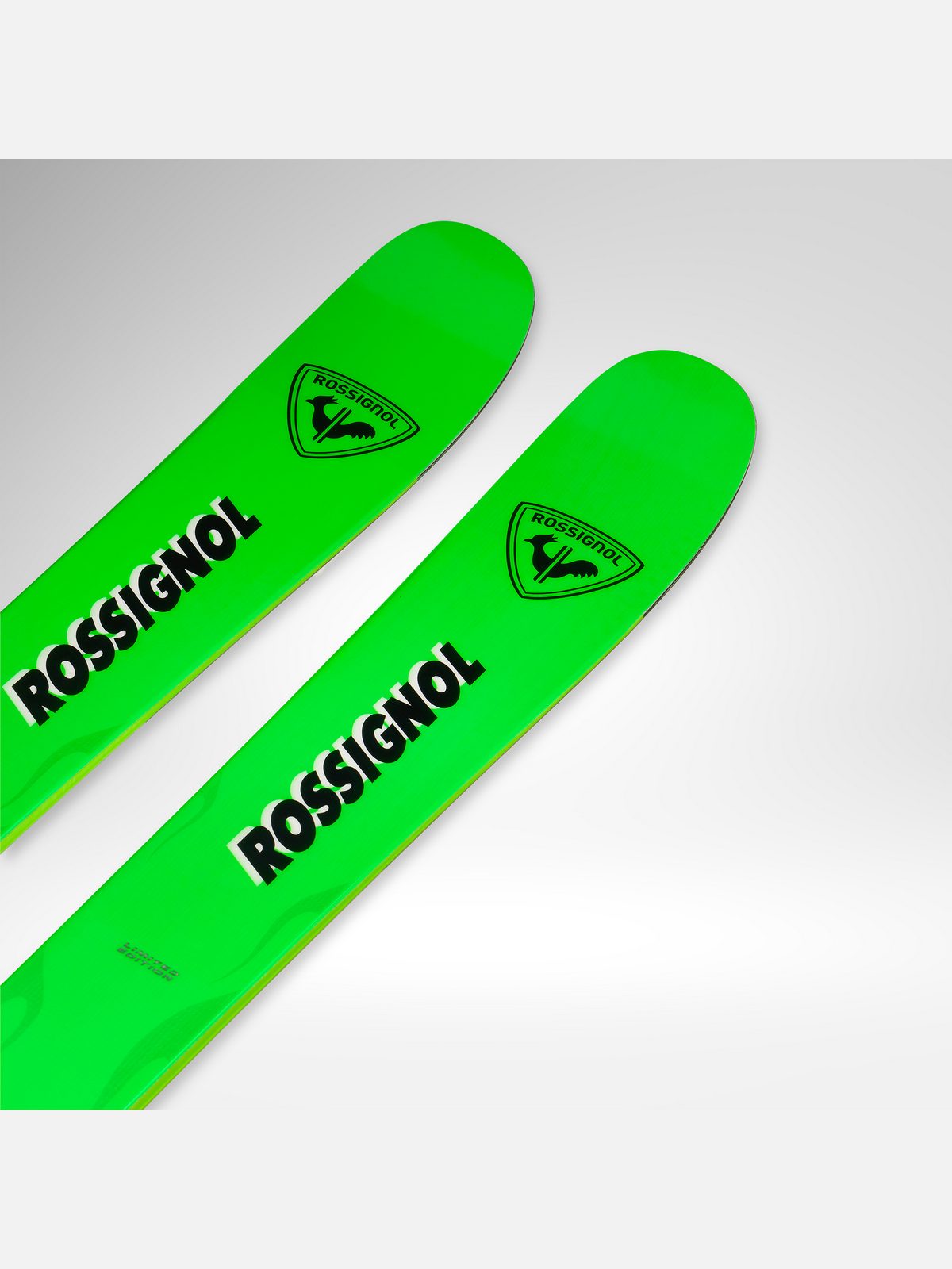 Narty ROSSIGNOL Super Blackops Open + wiązania LOOK Pivot 2.0 15 Gw B105 Super Green