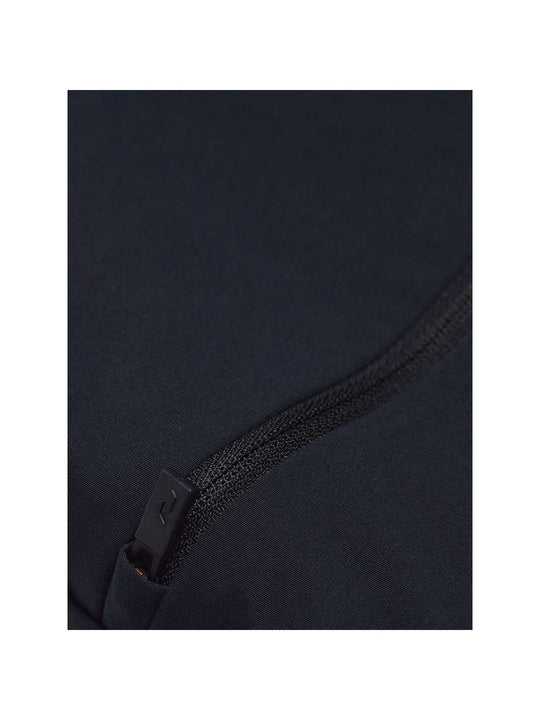adventuresports szorty-peak-performance-w-iconiq-shorts-czarny-g80121040-050 detail
