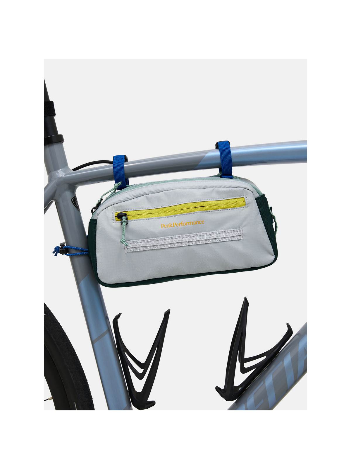 adventuresports nerka-peak-performance-street-bike-bag-g80777040-45z detail4
