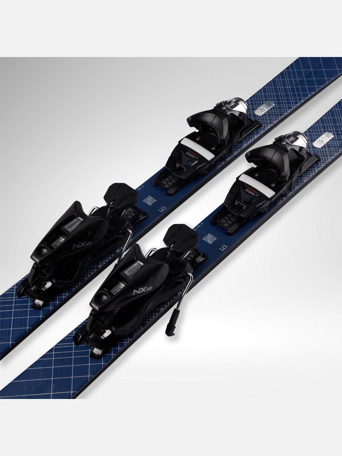 Narty ROSSIGNOL Signature Strato + wiązania LOOK Nx 12 Konect Gw B80