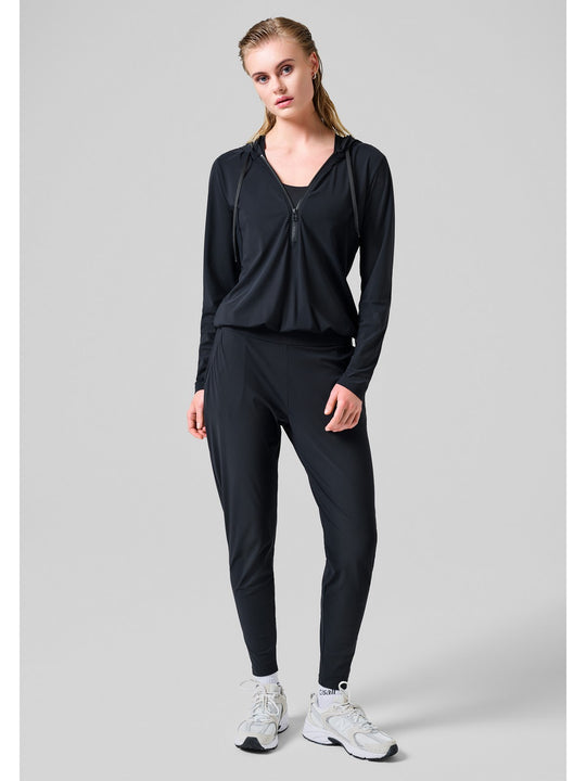 Kombinezon CASALL Weekend Jumpsuit czarny
