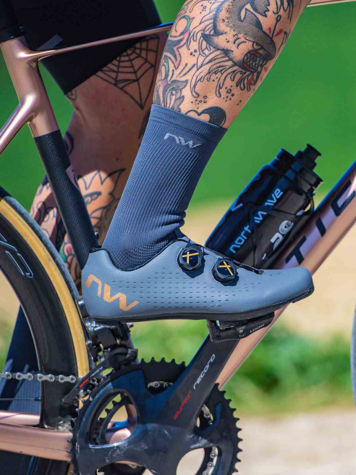 Skarpety rowerowe NORTHWAVE Extreme Pro Sock szary/czarny - Adventure Sports