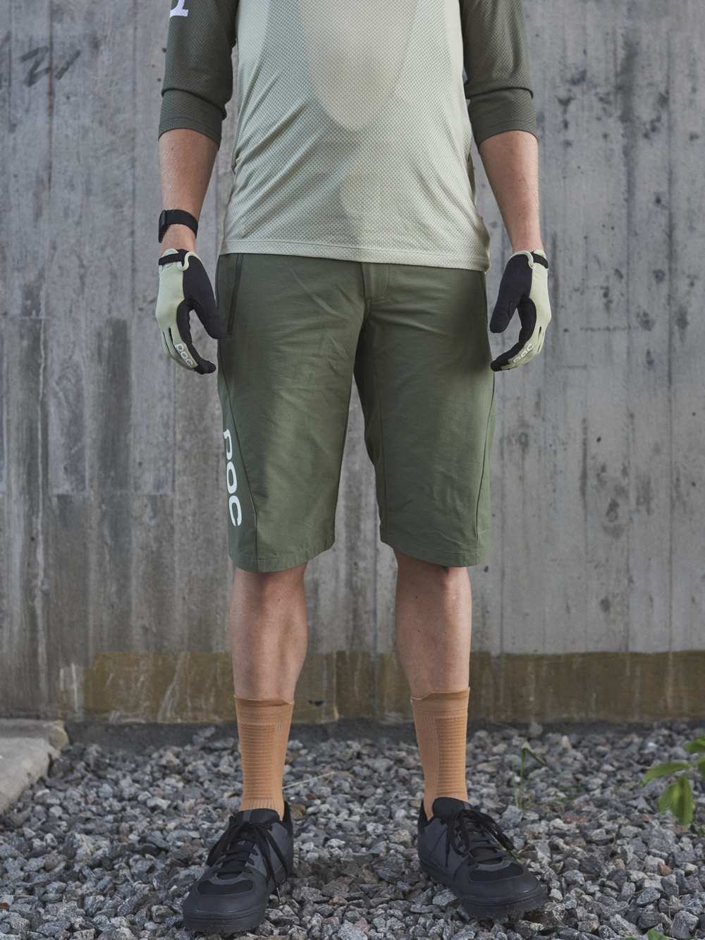 Spodenki rowerowe POC ESSENTIAL ENDURO - zielony - Adventure Sports