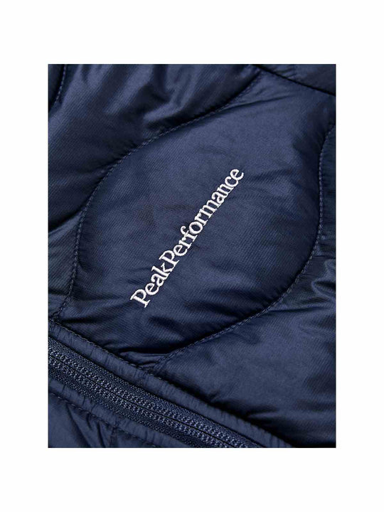 adventuresports kurtka-peak-performance-jr-helium-down-hood-jacke-granatowy-g80259040-2n3 detail
