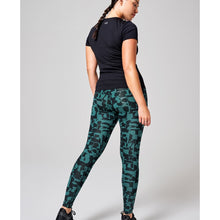 Legginsy CASALL Essential Tights Printed zielony
