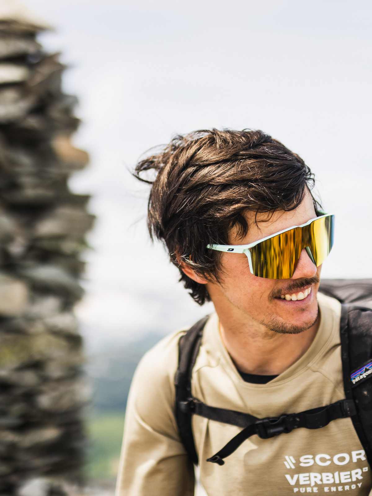Okulary fotochromowe Julbo Edge - miętowy | Reactiv Light Amplifier cat 1-3 - L - Adventure Sports