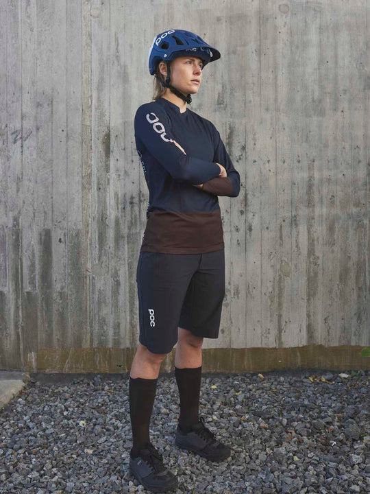 Spodenki rowerowe damskie POC W's Essential Enduro Shorts - czarny
