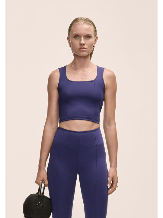 Top damski treningowy Casall Edge Crop fioletowy - Adventure Sports
