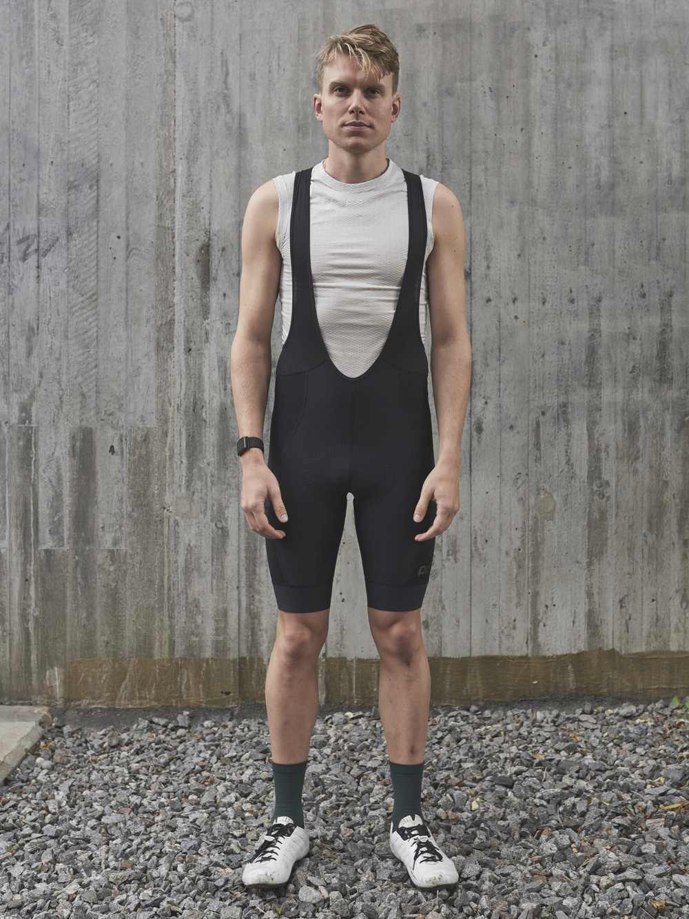 Spodenki rowerowe POC ROVE CARGO VPDs Bib Shorts - czarny - Adventure Sports