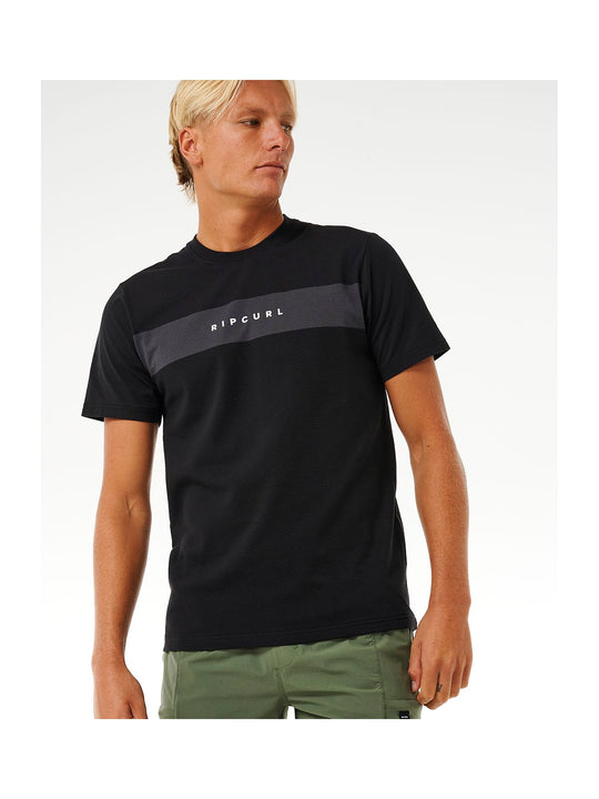 Koszulka RIP CURL Vaporcool Varial 2.0 Tee czarny - Adventure Sports
