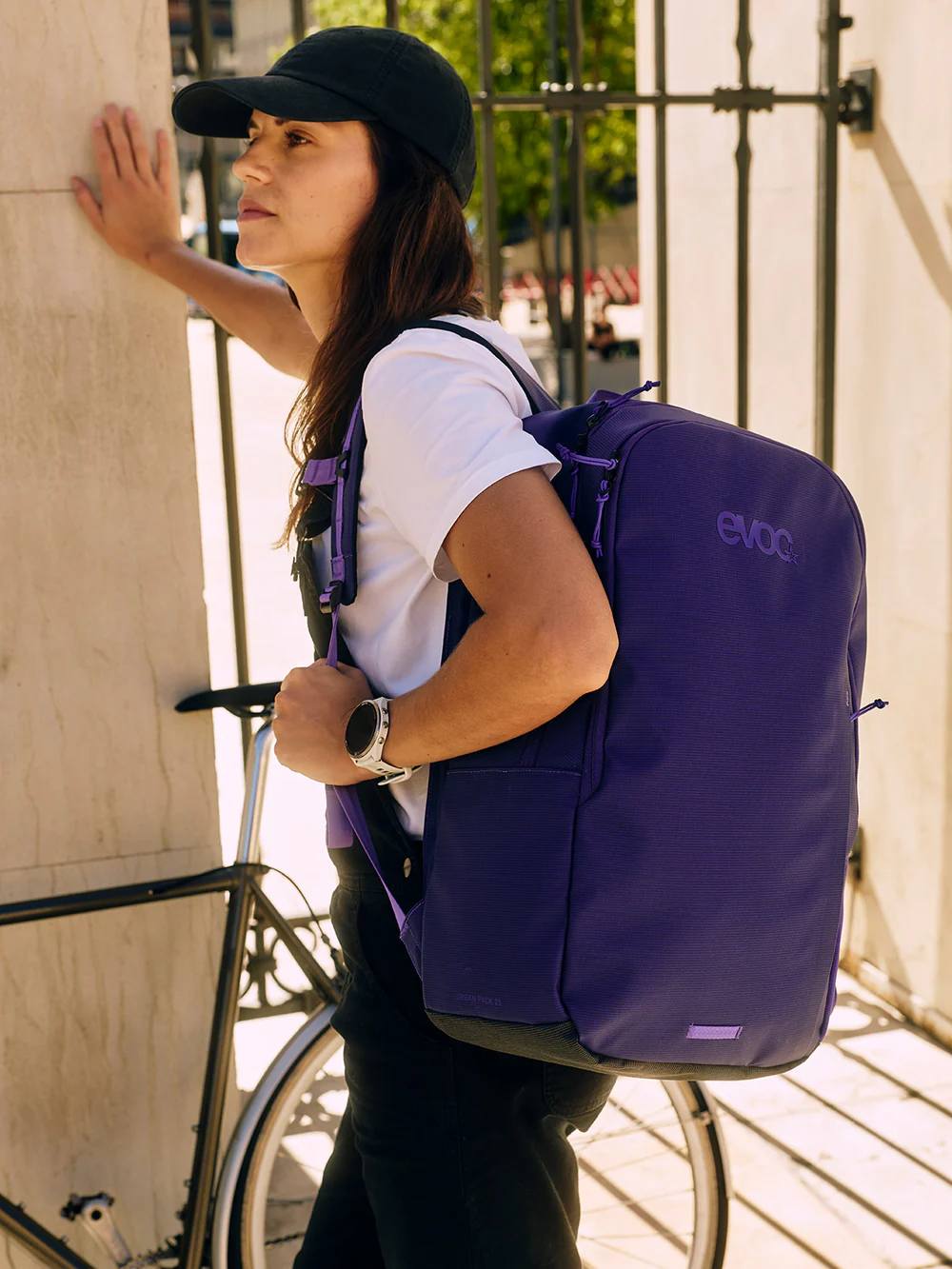Plecak EVOC Urban Pack 25 violet - black