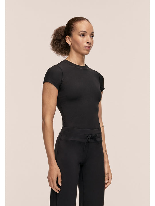 Koszulka damska CASALL Defined Rib Tee kolor czarny
