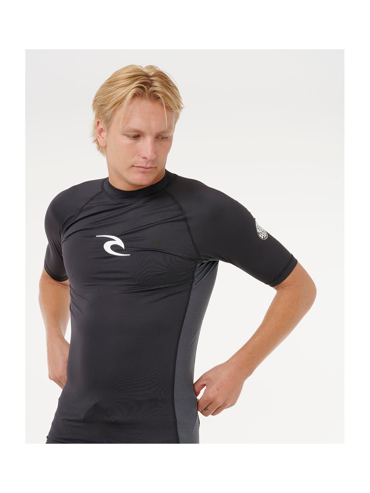 Lycra RIP CURL WAVES UPF PERF S/S czarna