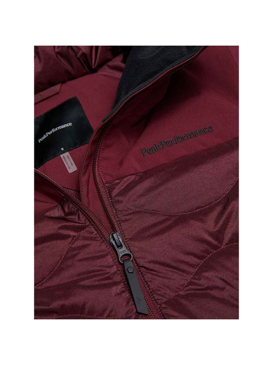 Kurtka narciarska damska PEAK PERFORMANCE Silverchute Helium Down Jacket bordowa
