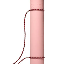 Pasek CASALL Braided Yoga Carry Strap kolor czerwony
