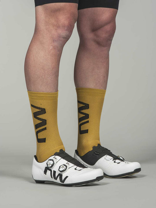 Skarpety rowerowe NORTHWAVE Extreme Air Mid - żółty - Adventure Sports

