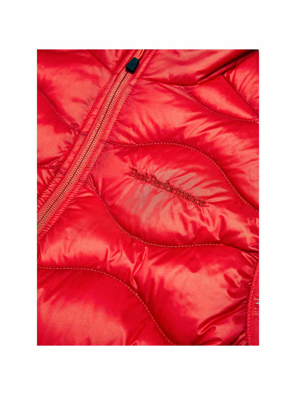 Kamizelka puchowa damska PEAK PERFORMANCE Helium Down Vest Women czerwony - Adventure Sports