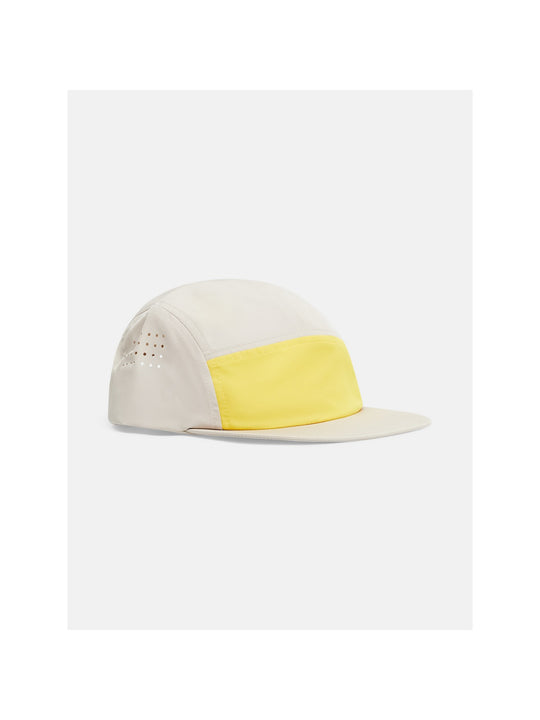 adventuresports czapka-peak-performance-lightweight-cap-g78363200-n36 front
