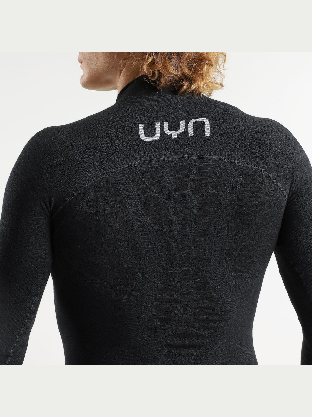Koszulka UYN Man Elevatyon Biomorph Uw Shirt Long Sl. Turtle Neck czarny