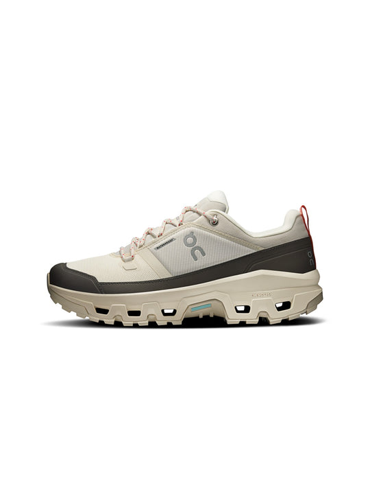 Buty outdoorowe męskie On Cloudrock Low WaterProof beżowe
