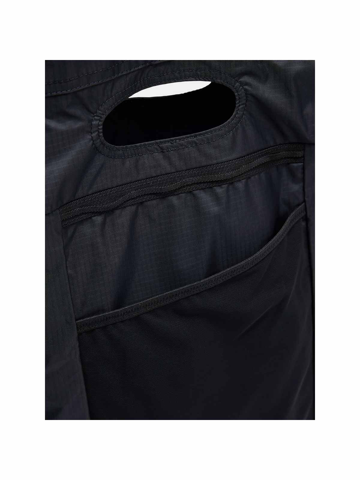 adventuresports torba-peak-performance-street-shopper-czarny-g80053010-050 detail