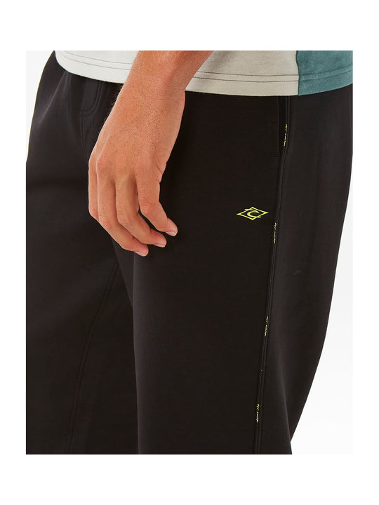 Spodnie RIP CURL Vaporcool Medina Trackpant czarny - Adventure Sports
