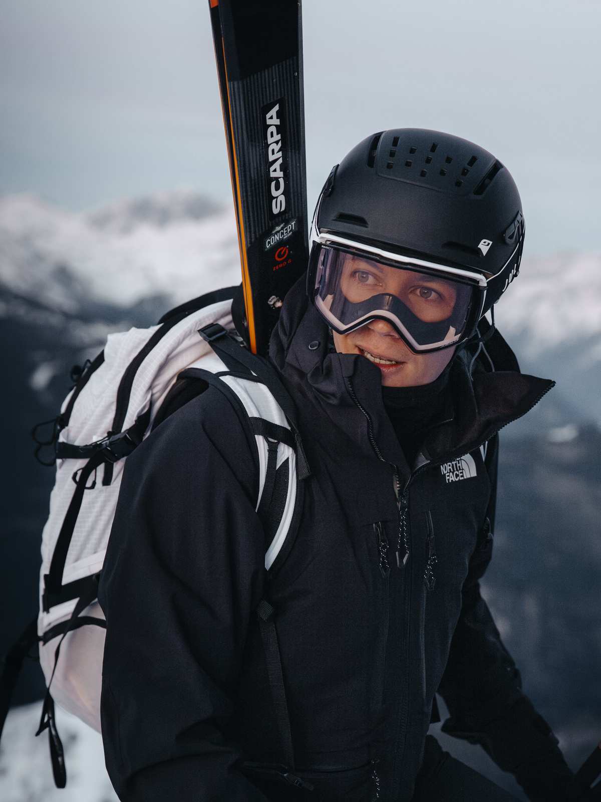 Kask narciarski JULBO HAILOT LT MIPS czarn