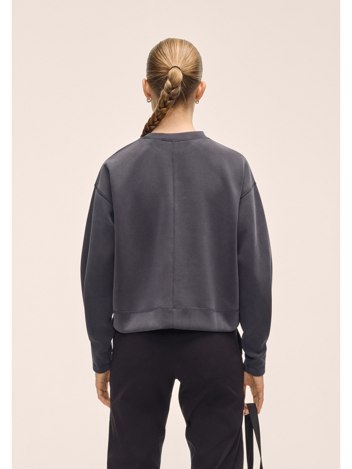 Bluza damska CASALL Peachy Crew Neck kolor czarny
