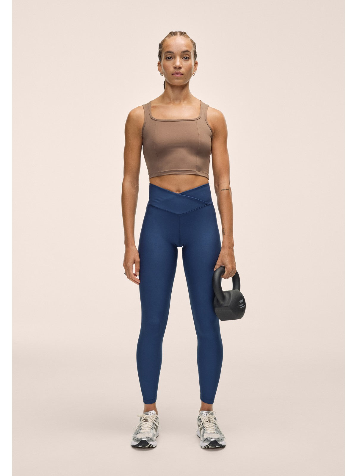 Top CASALL Edge Crop Top kolor zielony