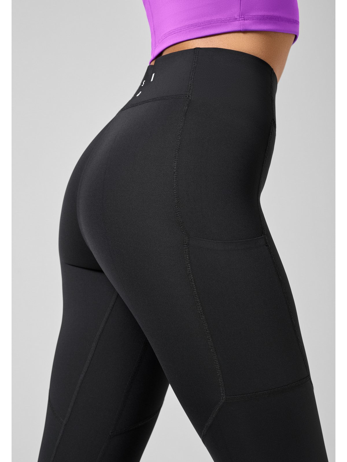 Legginsy do treningów damskie CASALL Motion Pocket Tights czarny - Adventure Sports