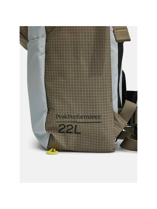 idventuresports.comecak-peak-performance-hike-backpack-g80705020-g67 detail2
