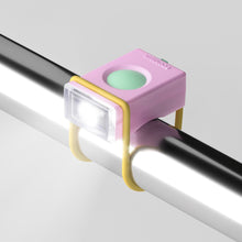 Lampka rowerowa BOOKMAN Block Light Front 50lm różowy
