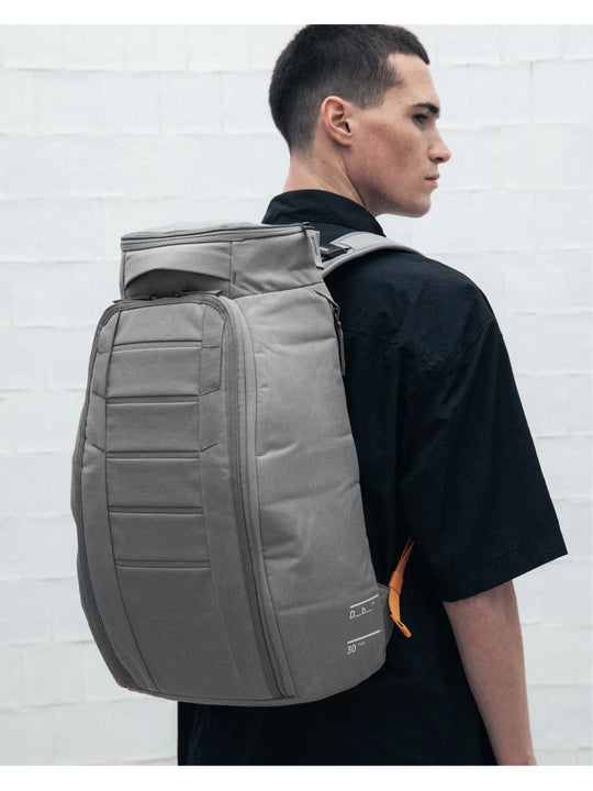 Plecak Db™ Hugger Backpack 30L szary
