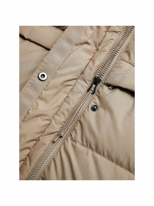 Parka Peak Performance W Quiver Down beżowy - Kurtka - Adventure Sports
