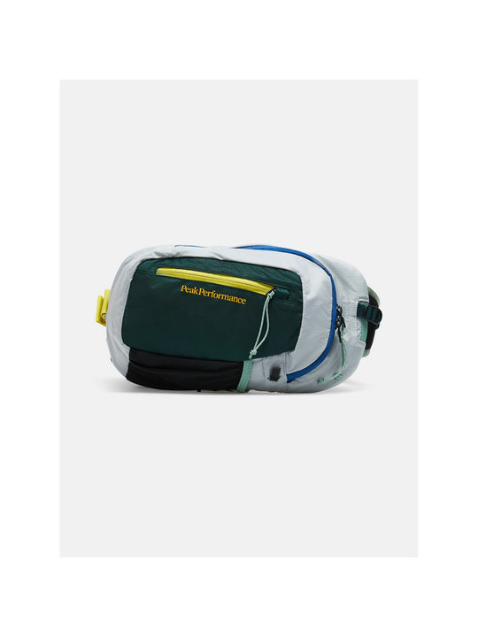 Nerka PEAK PERFORMANCE Outdoor Slingbag kolor biały

