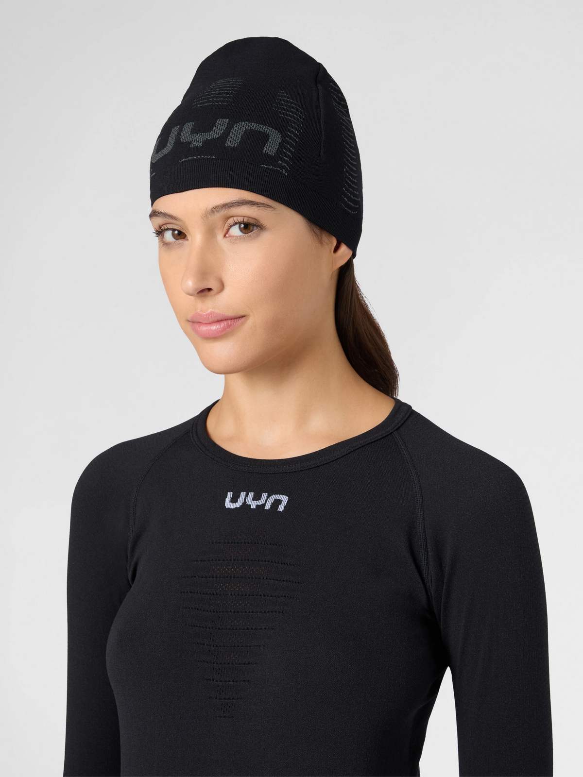 Czapka UYN Vibe Beanie czarny