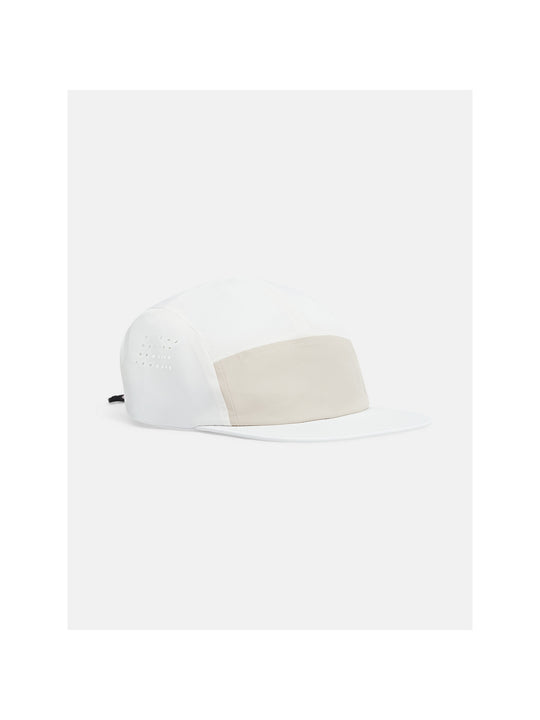 adventuresports czapka-peak-performance-lightweight-cap-g78363210-089 front
