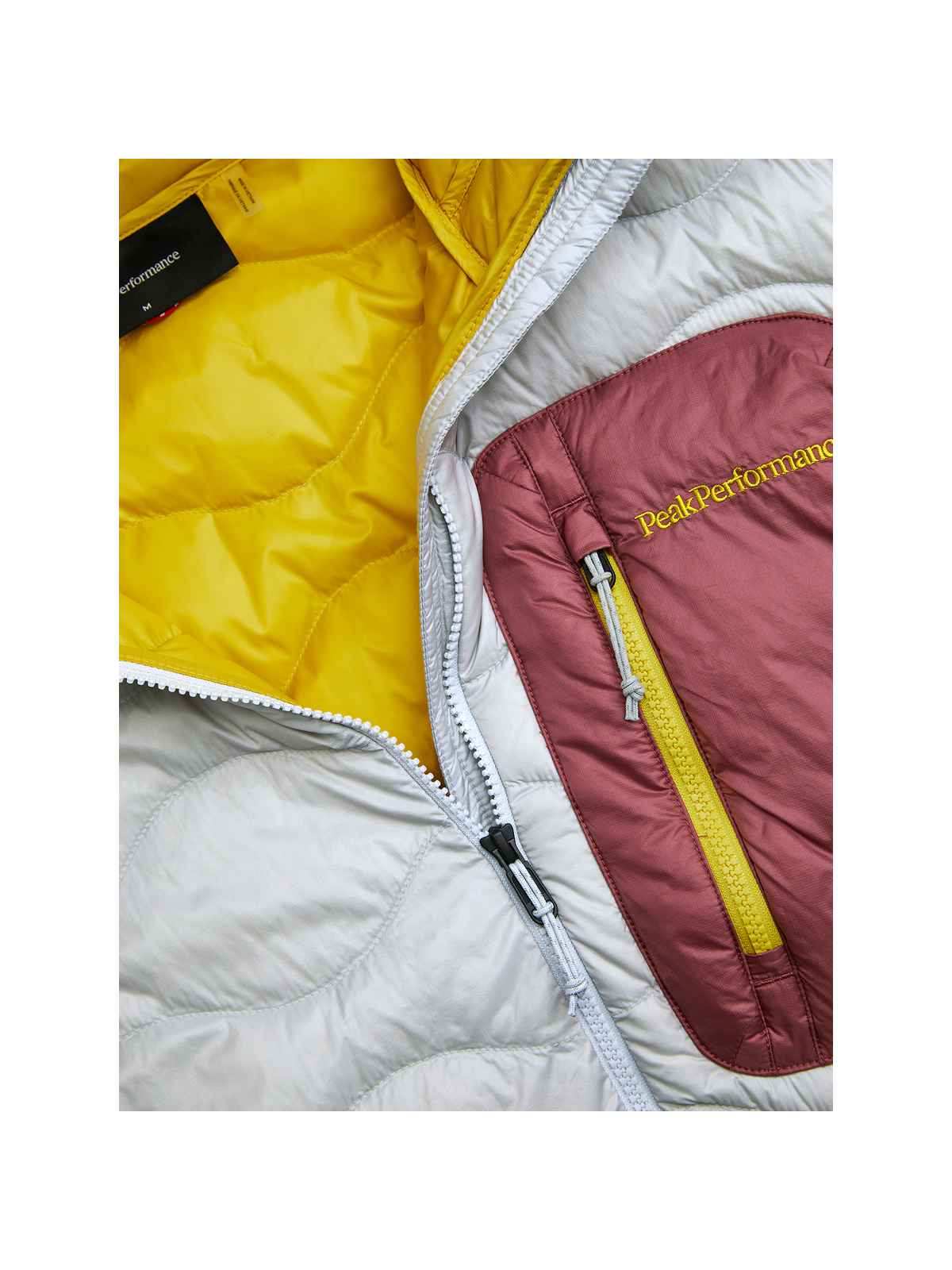 adventuresports kurtka-peak-performance-m-helium-utility-down-hood-jacket-g79848120-g67 detail1