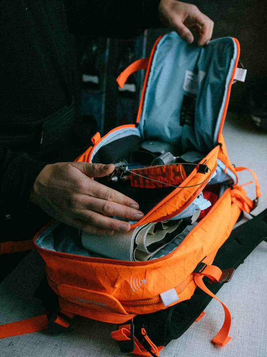Plecak lawinowy POC DIMENSION Avalanche Backpack czarny
