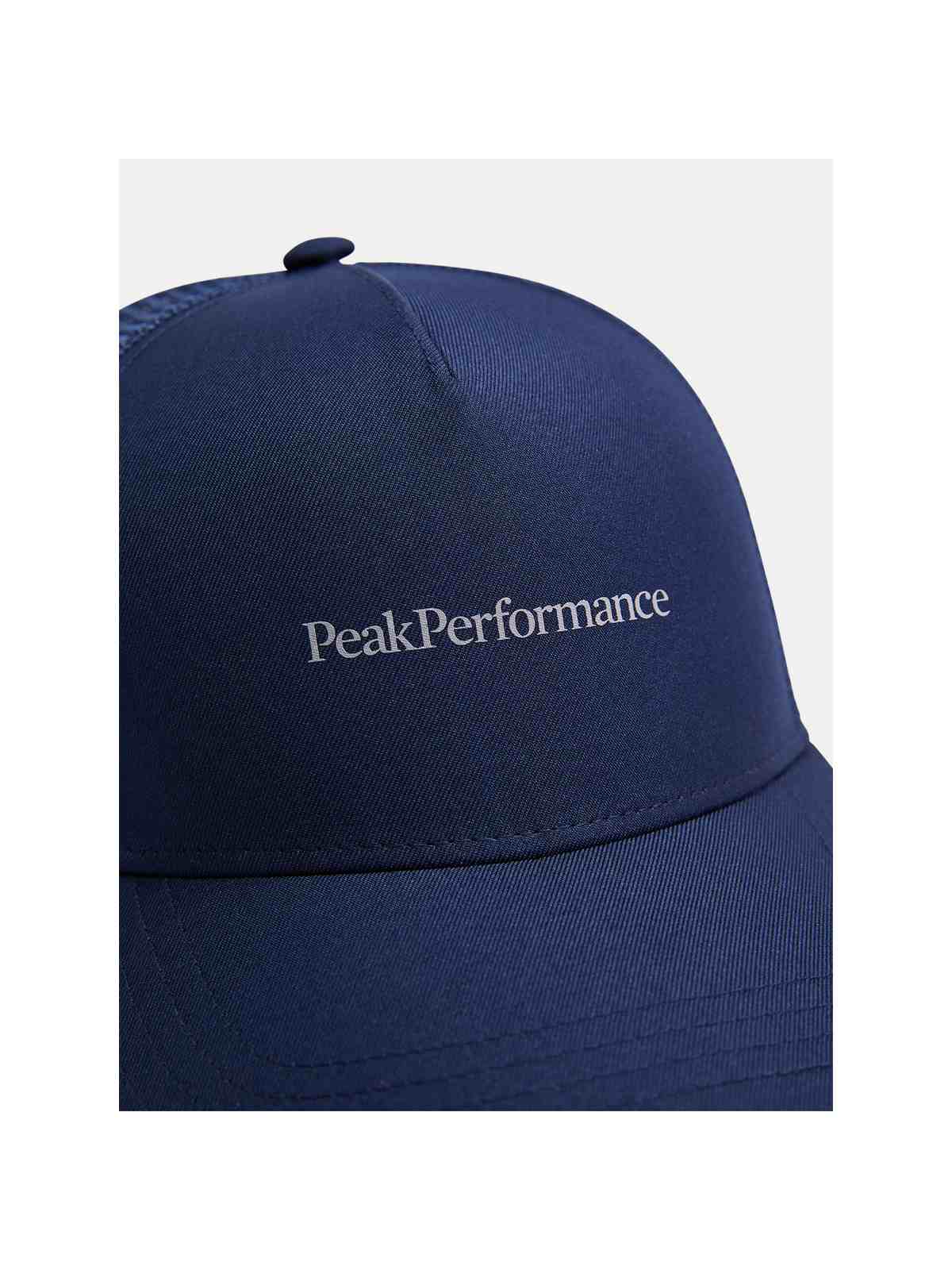 adventuresports czapka-peak-performance-pp-trucker-cap-g77786200-2n3 detail