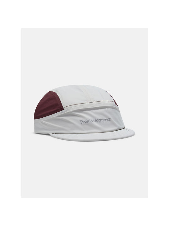 Czapka z daszkiem PEAK PERFORMANCE Trail Cap biała
