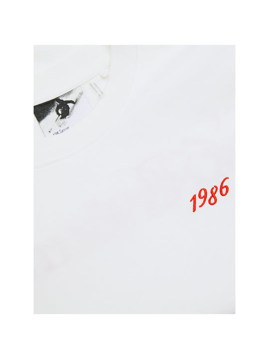 Koszulka damska PEAK PERFORMANCE 40Y Graphic Tee biała
