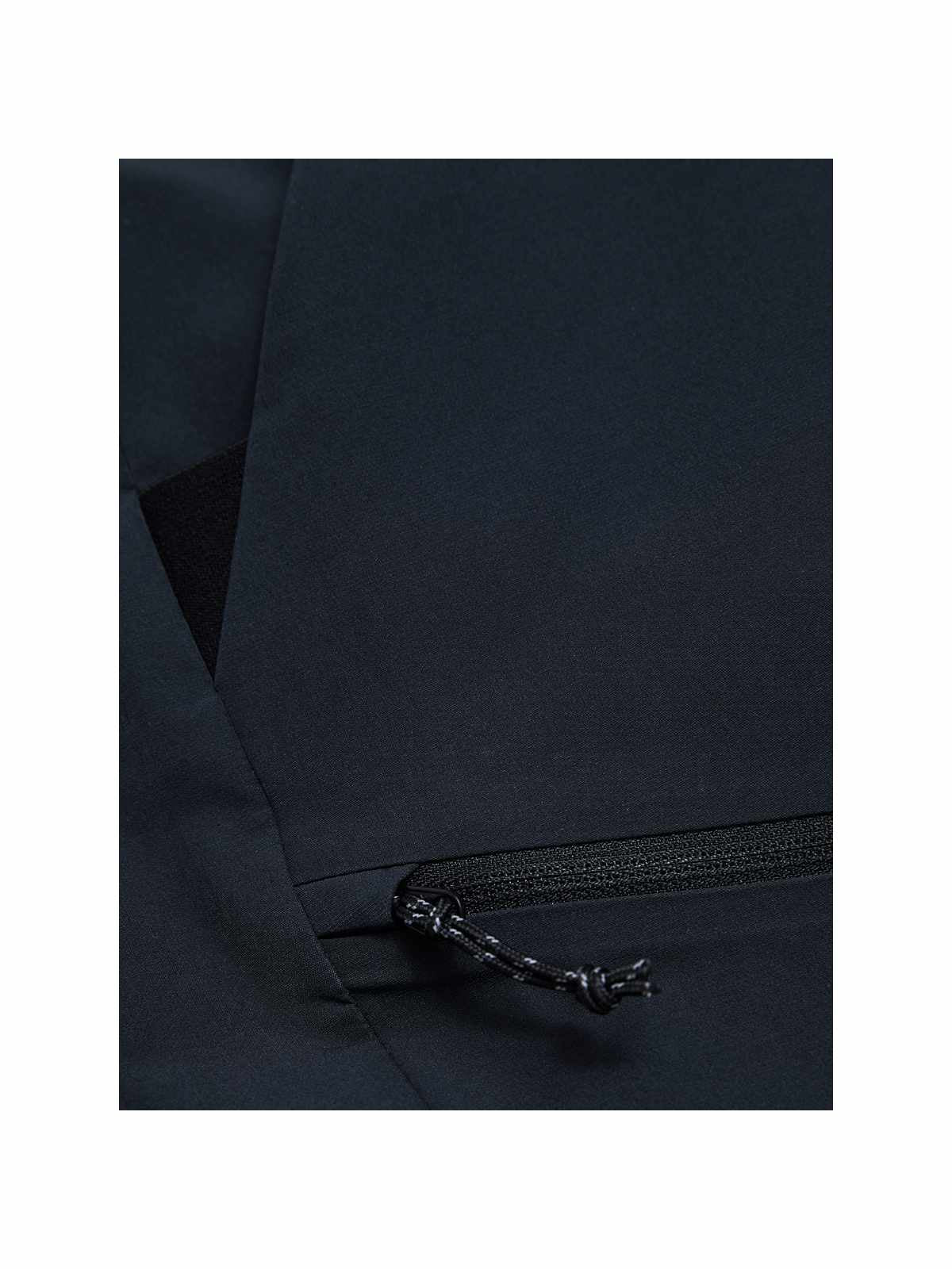 adventuresports spodnie-peak-performance-w-scale-softshell-pants-g80111020-050 detail1