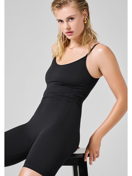Kombinezon bezszwowy damski CASALL Seamless Power Bodysuit czarny - Adventure Sports
