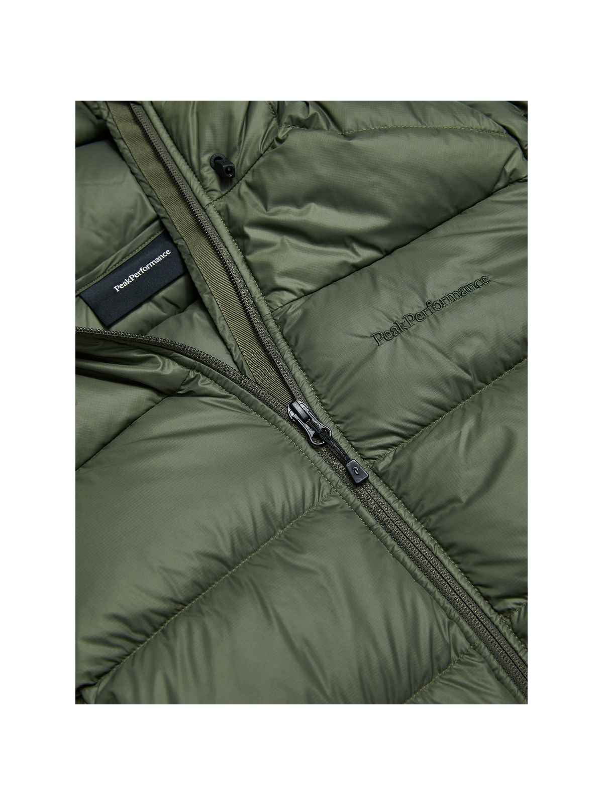 Kurtka zimowa puchowa Peak Performance W Frost Down Jacket zielony - narciarska - Adventure Sports